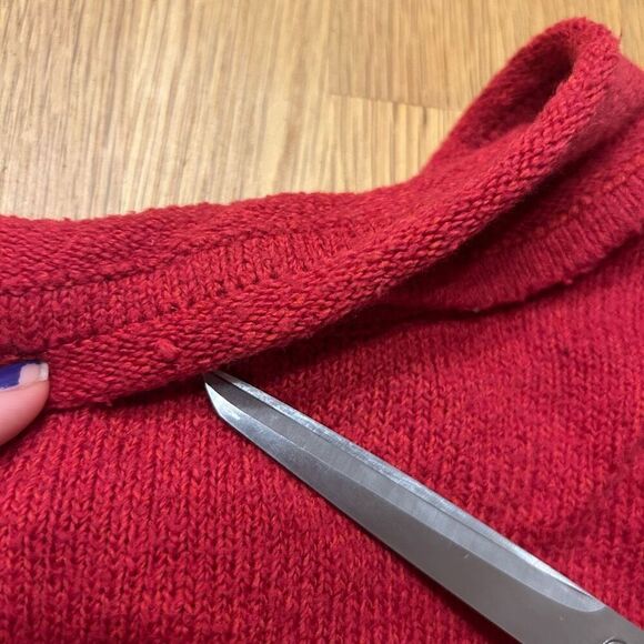 Christopher & Banks Women’s Medium Ugly Christmas Red Sweater - Picture 7 of 8